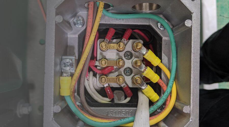 Professional partial power outage repair services in Charlotte